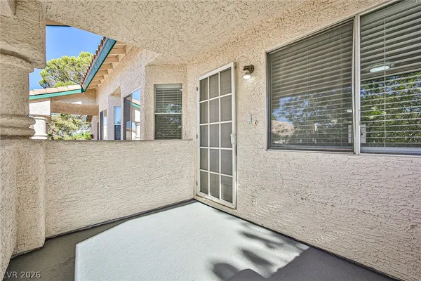 $1,590 | 7957 Lions Rock Way, Unit 201, Las Vegas, NV 89128
