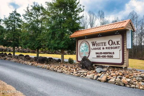 $535,000 | 3618 Parkland Way, Gatlinburg, TN 37738