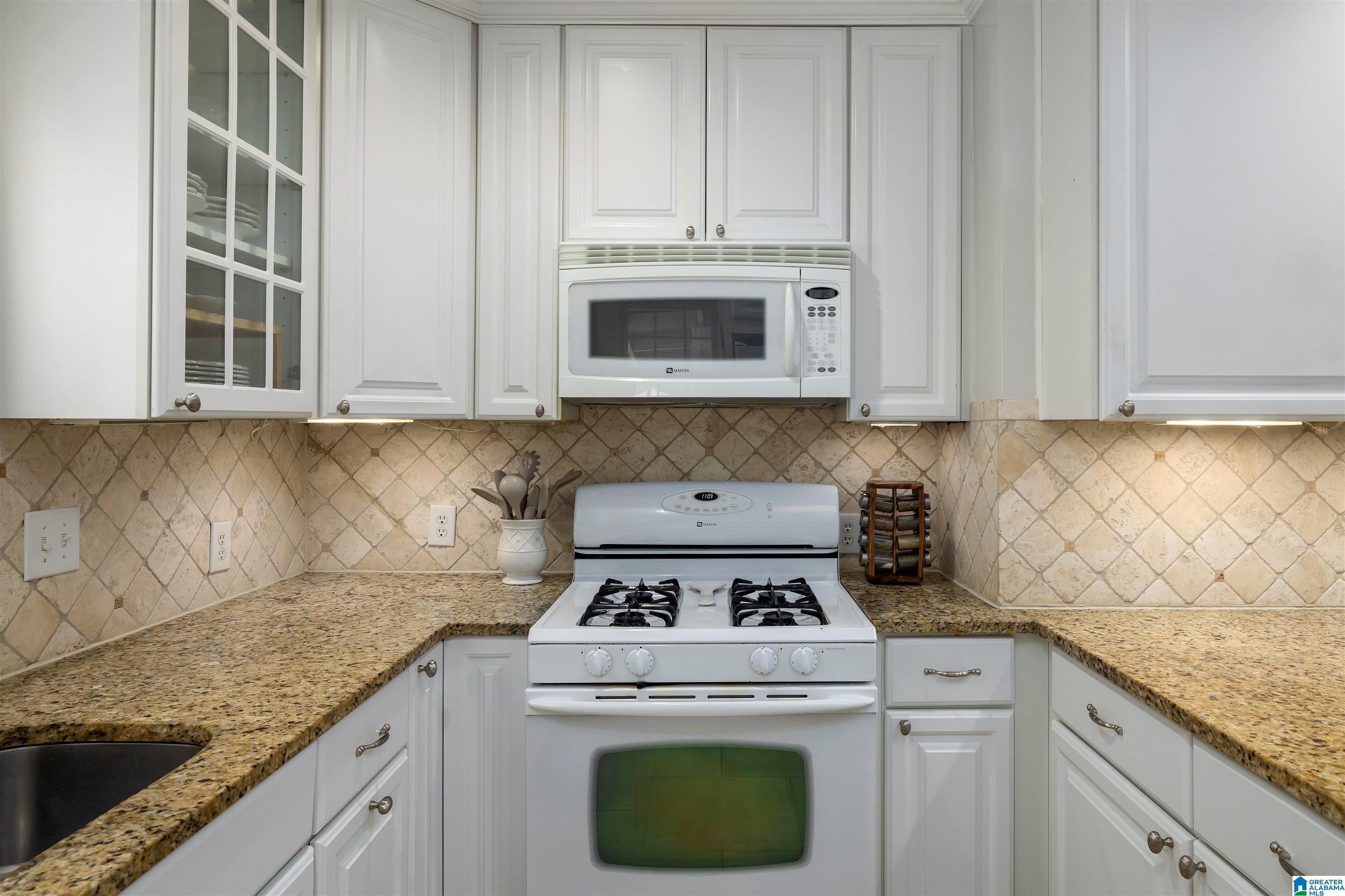 813 Columbiana Road Birmingham, AL 35209 - Photo 20 of 45