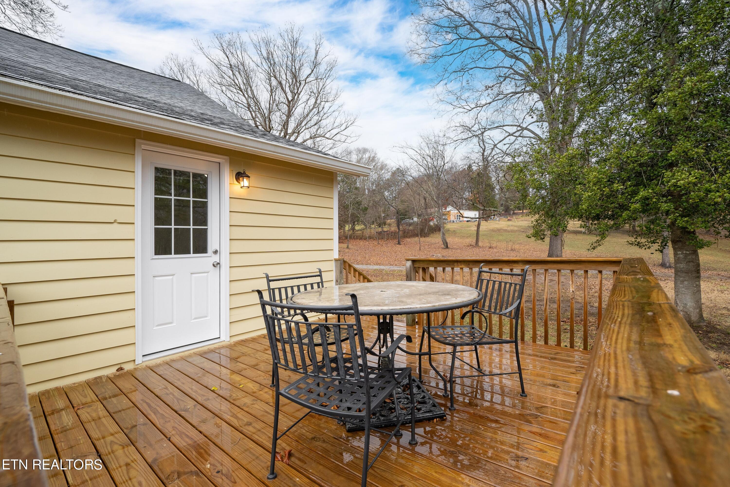 5120 Luttrell Road Knoxville, TN 37918 - Photo 29 of 36 5120-Luttrell-27