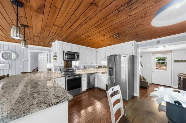 $799,000 | 6551 Bermuda Lane, Flowery Branch, GA 30542