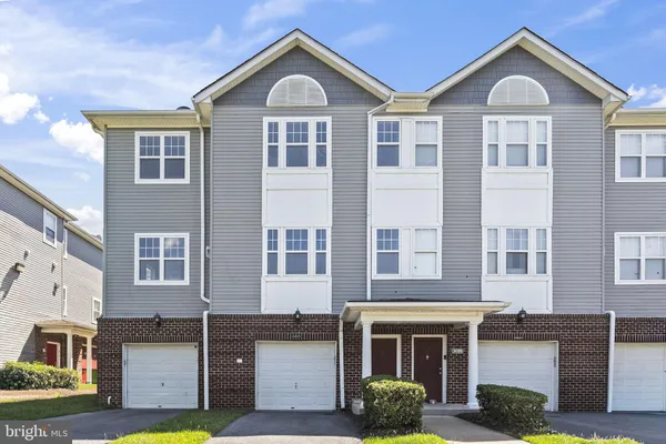 $2,500 | 3022 Bellamy Way, Unit 5, Suitland, MD 20746