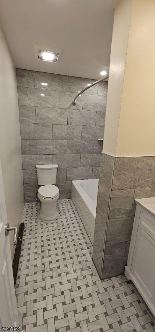 1240 Van Houten Avenue, Unit 7A Clifton, NJ 07013 - Photo 12 of 14 a bathroom with a toilet and a shower