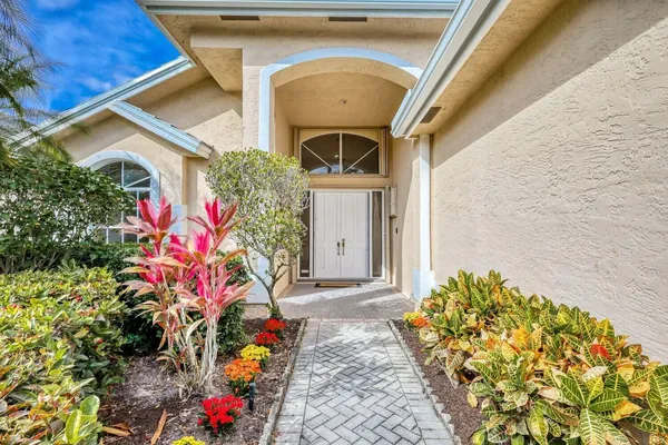 $7,500 | 8300 Bob-O-Link Drive, West Palm Beach, FL 33412