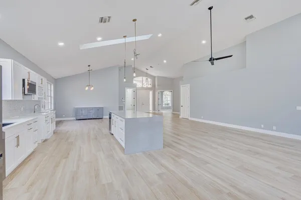 $7,500 | 8300 Bob-O-Link Drive, West Palm Beach, FL 33412