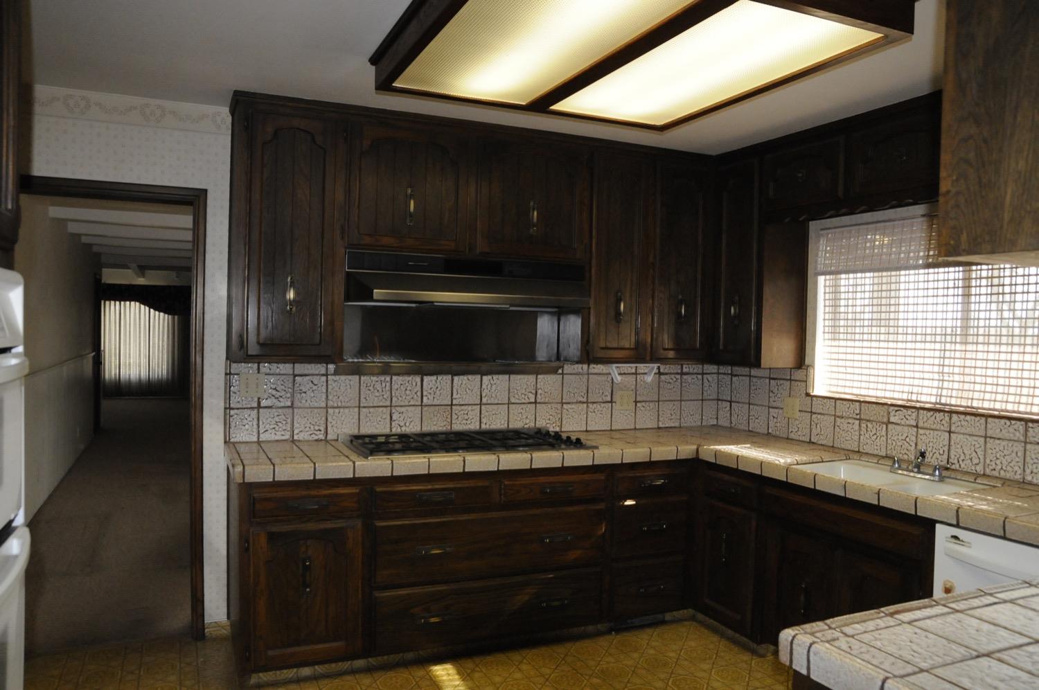 41511 Road 48 Reedley, CA 93654 - Photo 6 of 26 Gallery Image 6