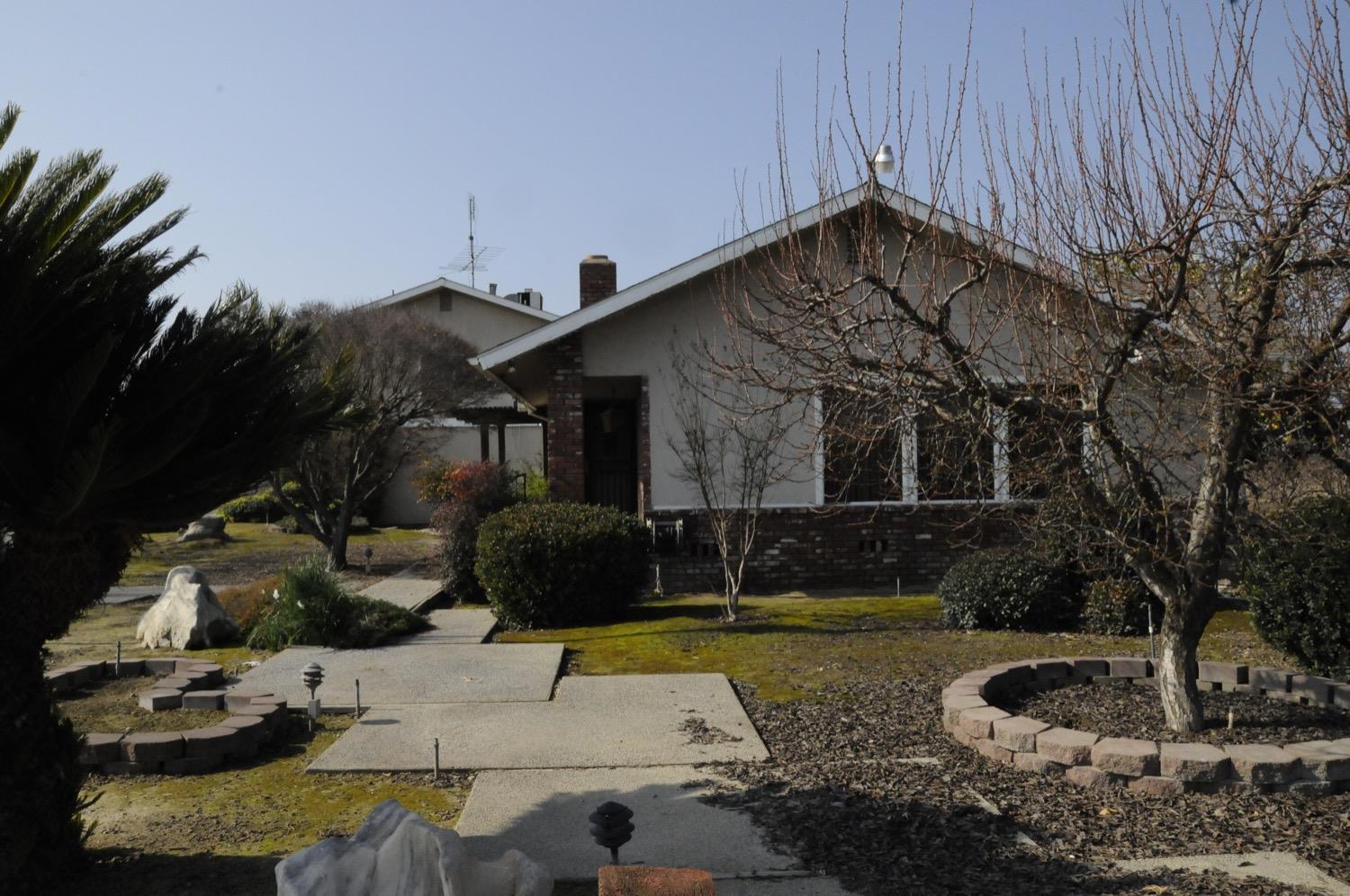 41511 Road 48 Reedley, CA 93654 - Photo 8 of 26 Gallery Image 8
