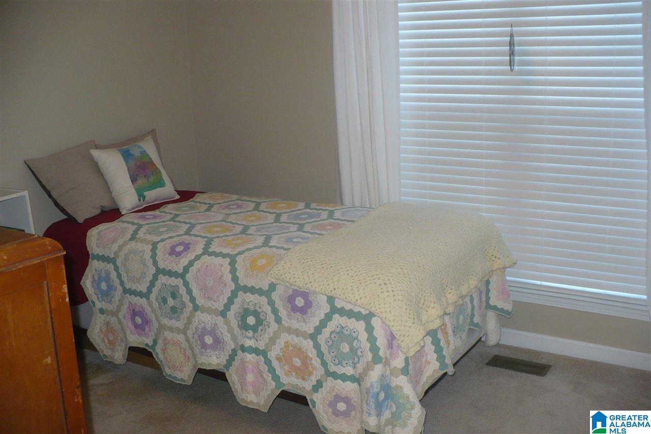 979 Hickory Street Moody, AL 35004 - Photo 15 of 20