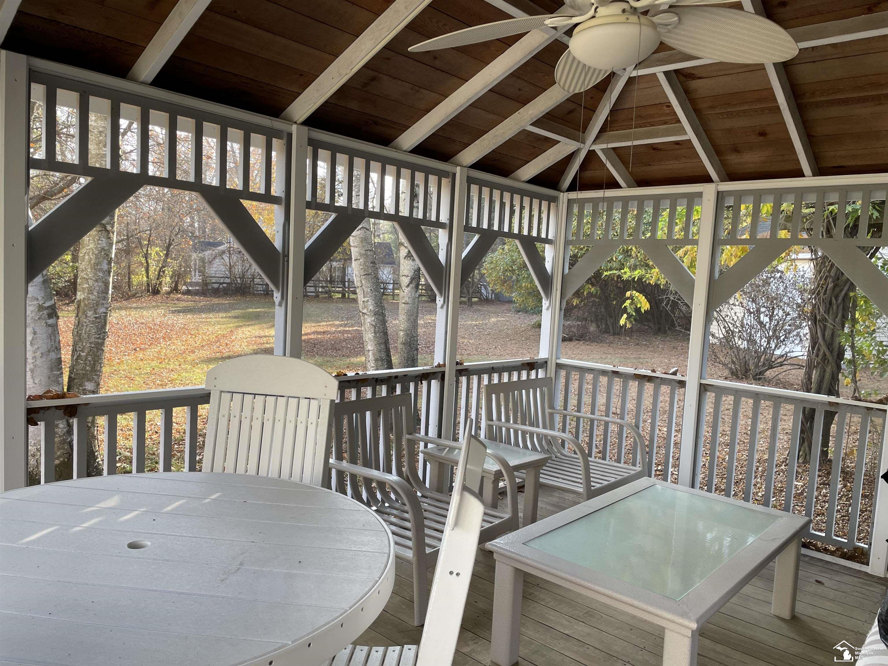 11579 Secor Road Petersburg, MI 49270 - Photo 10 of 33
