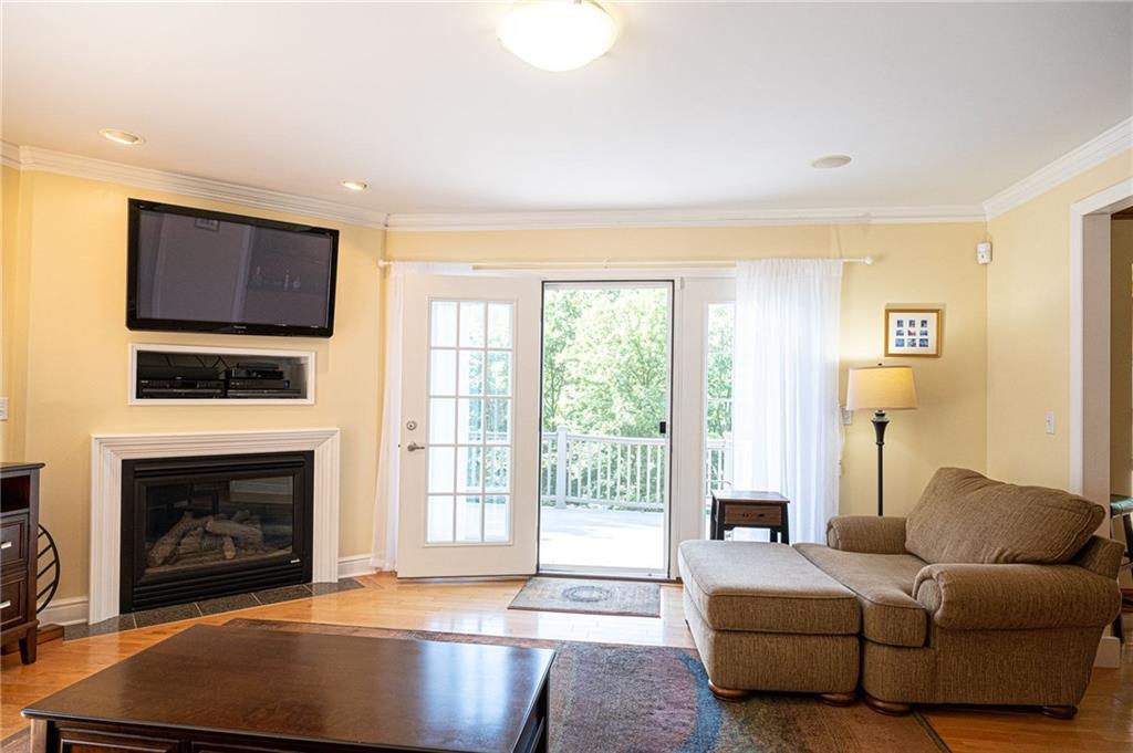 519 Farndale Road Pittsburgh, PA 15238 - Photo 12 of 24