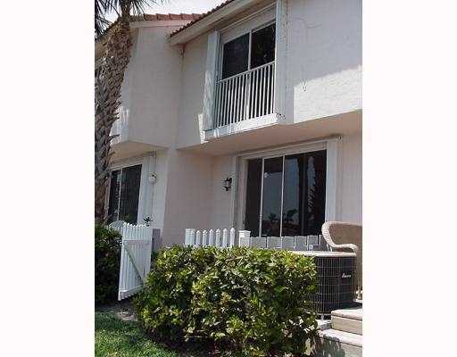 928 Jeffery Street Boca Raton, FL 33487 - Photo 16 of 16 Additional Photo