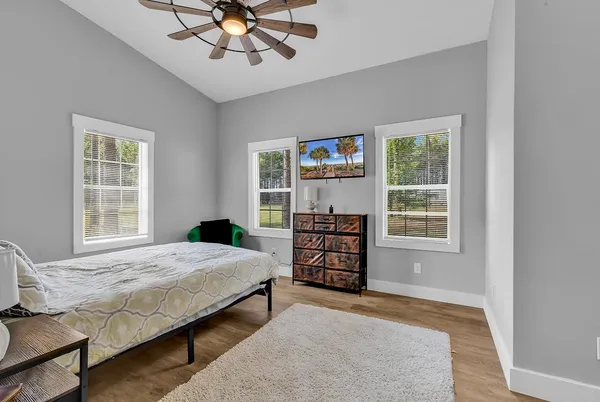 $1,150,000 | 3090 Bay View Drive, Green Sea, SC 29545