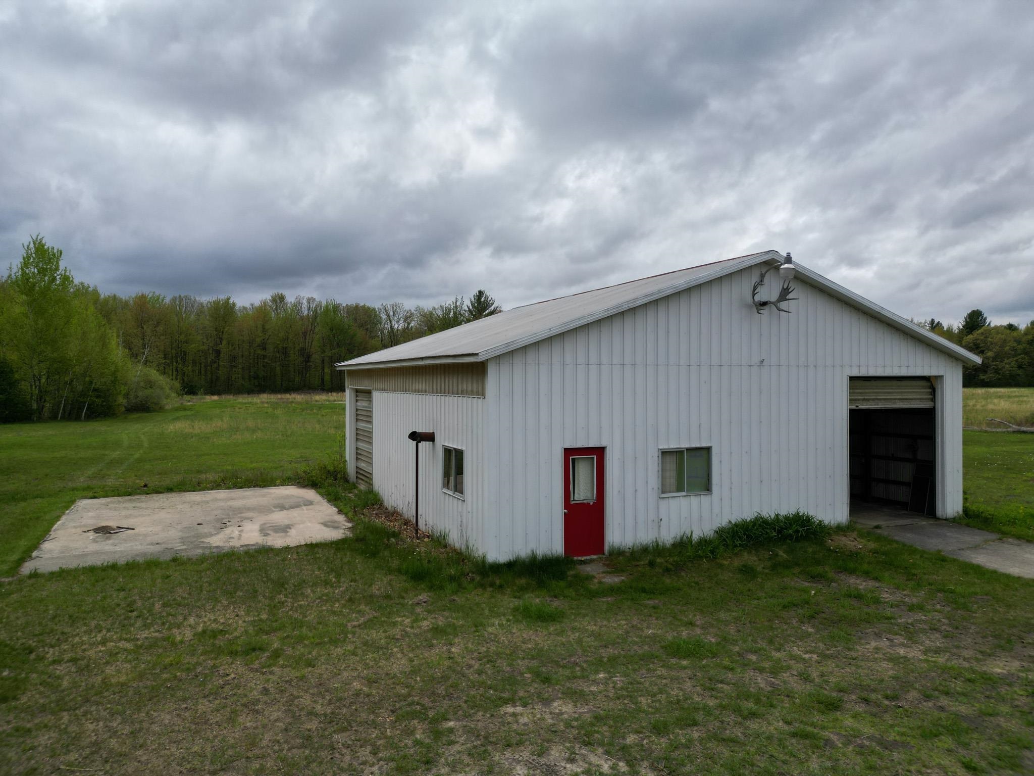 8670 East Pickard Road Mount Pleasant, MI 48858 - Photo 28 of 45