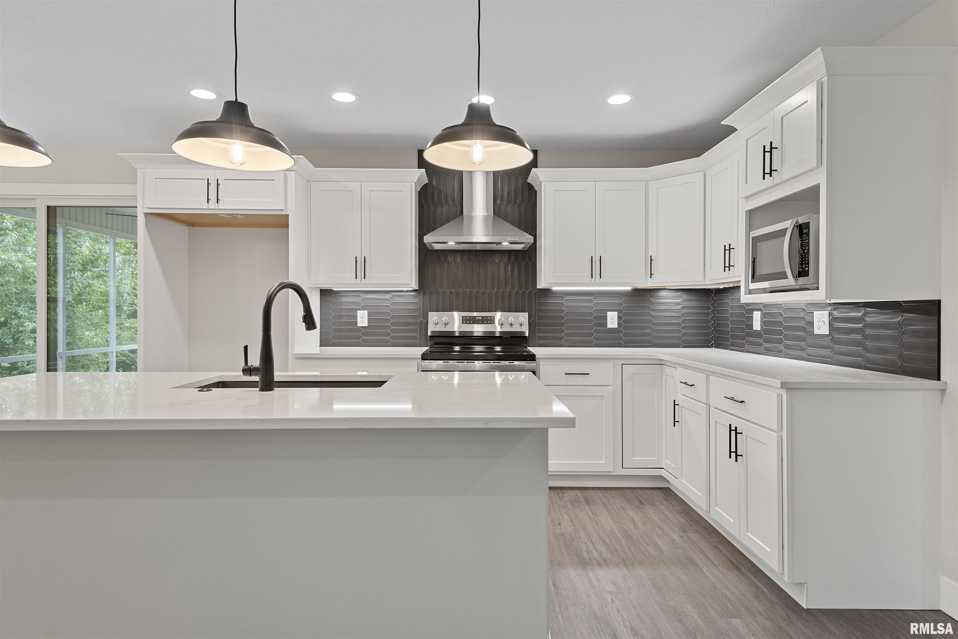 604 Rock River Road Springfield, IL 62711 - Photo 11 of 53