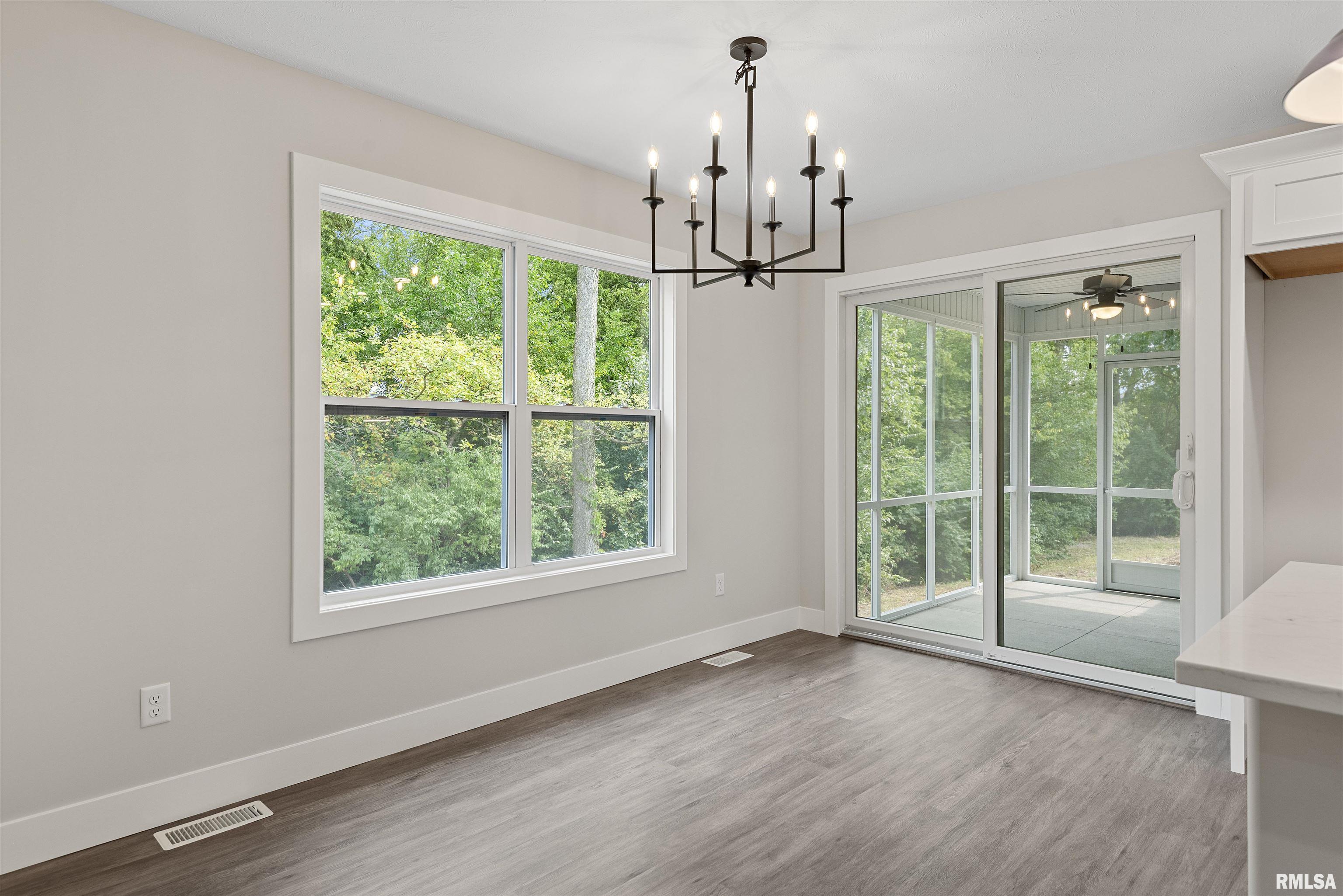 604 Rock River Road Springfield, IL 62711 - Photo 16 of 53