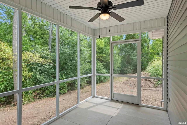 $594,000 | 604 Rock River Road, Springfield, IL 62711