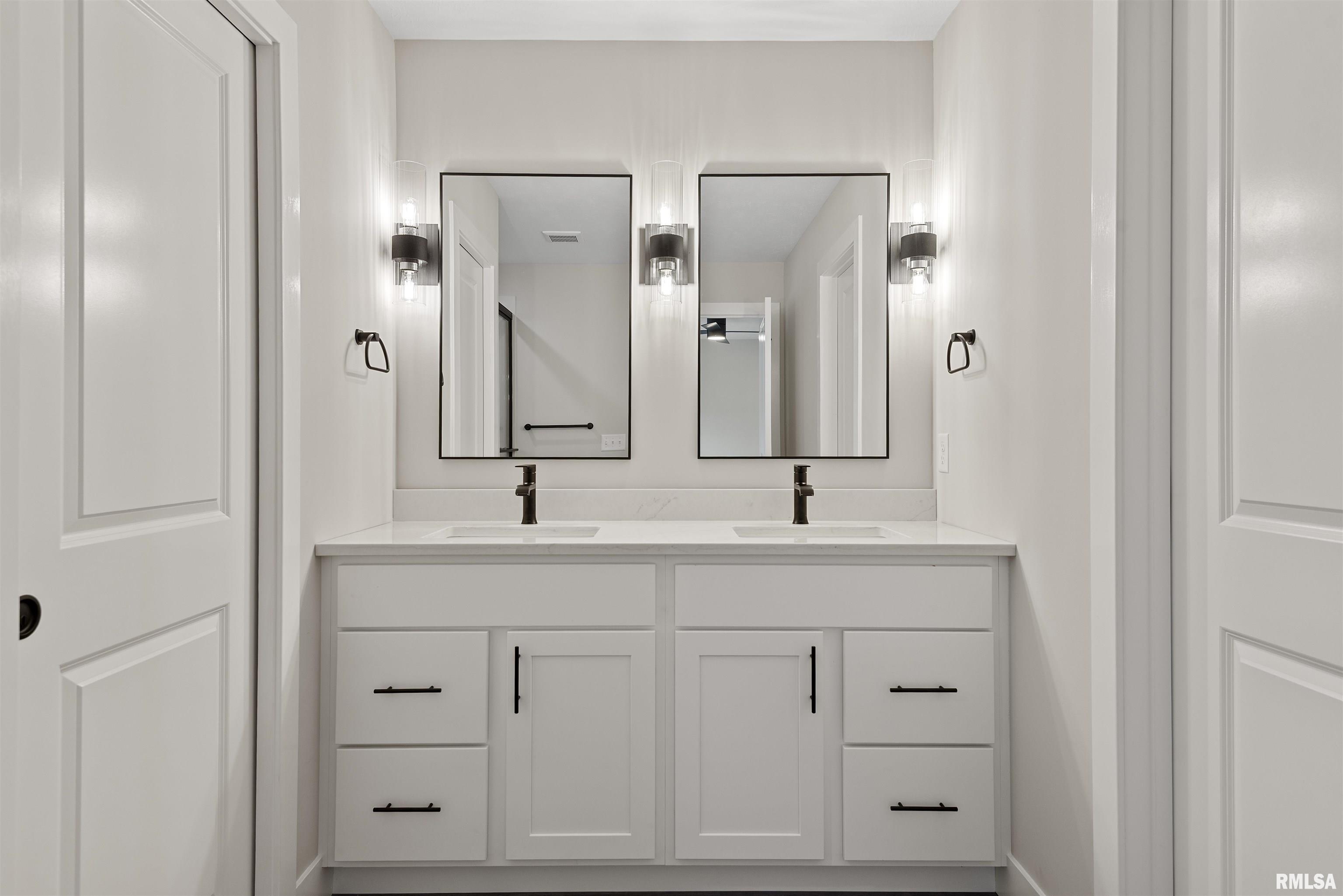 604 Rock River Road Springfield, IL 62711 - Photo 24 of 53