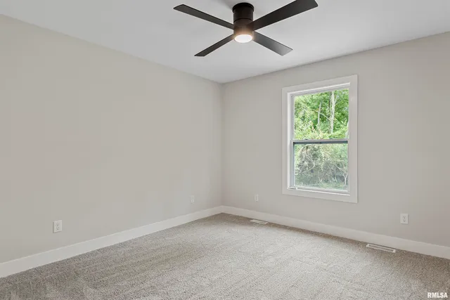 $594,000 | 604 Rock River Road, Springfield, IL 62711