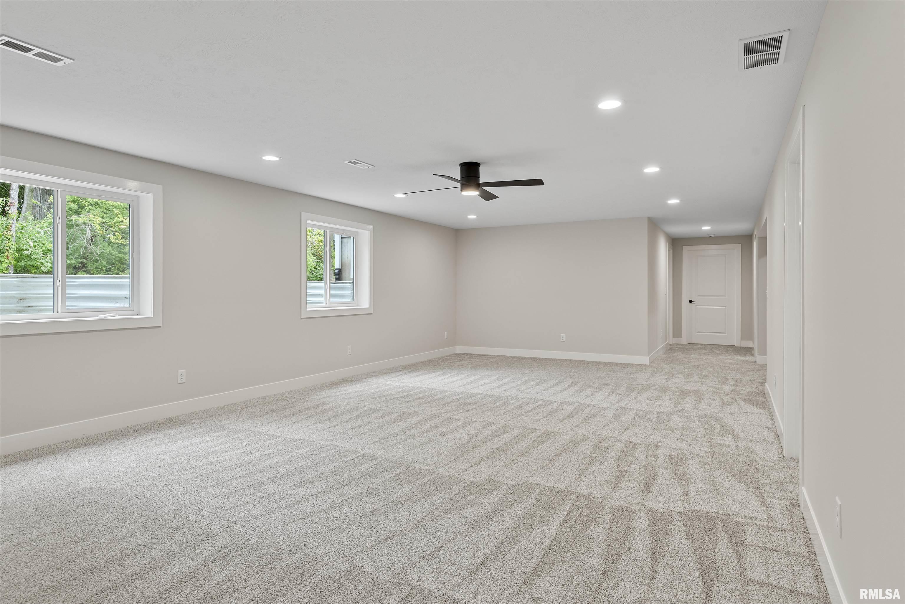 604 Rock River Road Springfield, IL 62711 - Photo 40 of 53