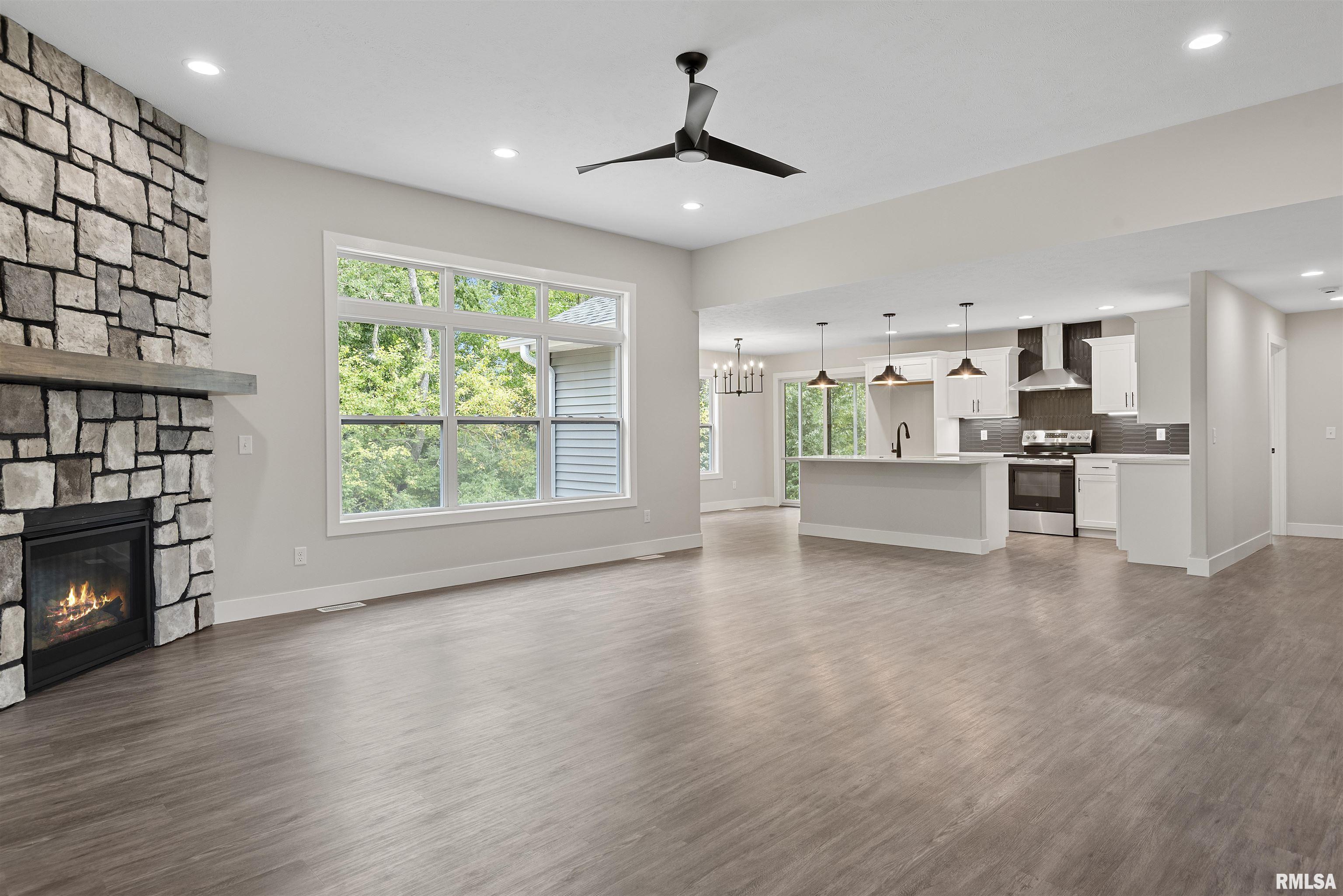 604 Rock River Road Springfield, IL 62711 - Photo 6 of 53