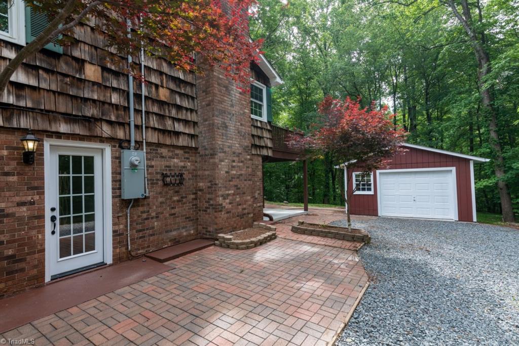 5111 Morrell Road Winston-Salem, NC 27105 - Photo 6 of 42 Gallery Image 6