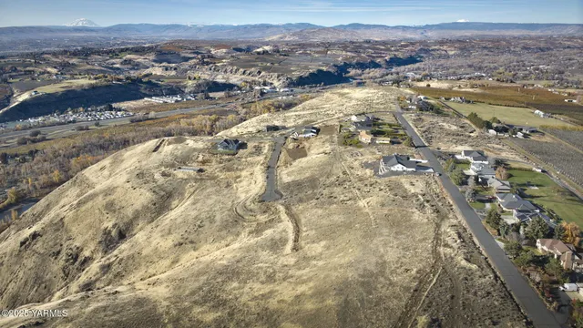 $149,900 | Nna Dwinell Drive, Selah, WA 98942