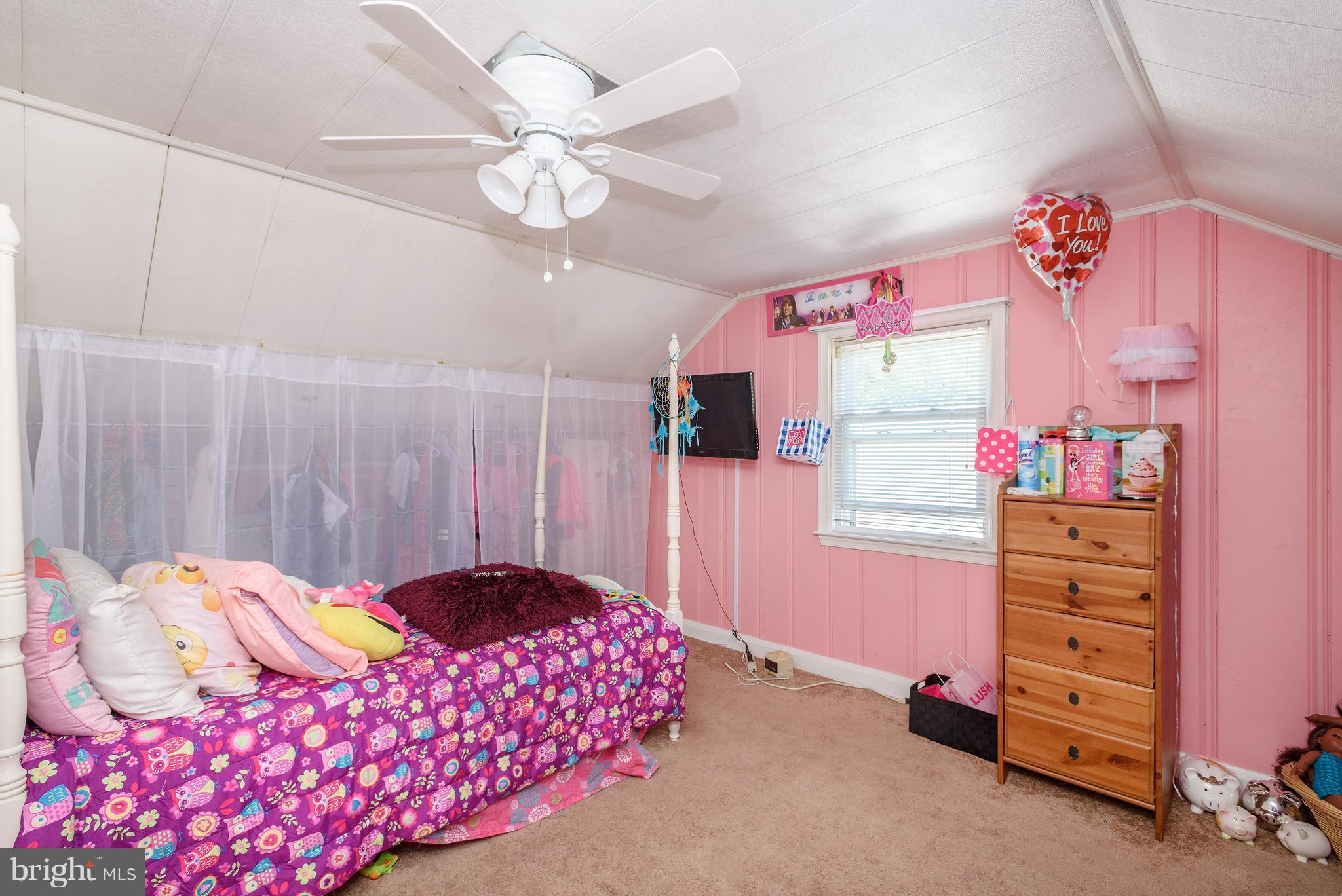 2506 East Joppa Road Baltimore, MD 21234 - Photo 20 of 30 14 x 10 Upper Level Bedroom
