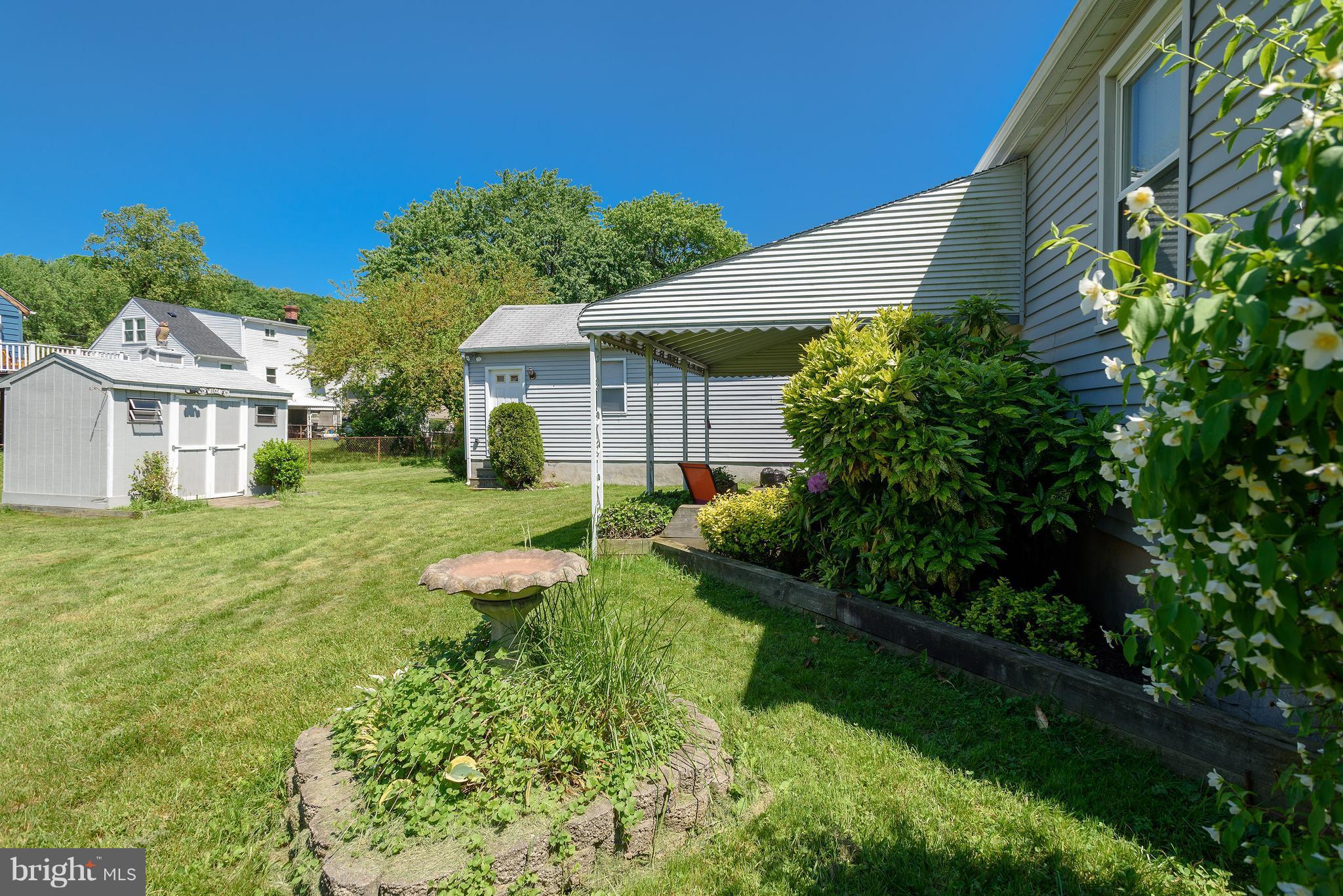 2506 East Joppa Road Baltimore, MD 21234 - Photo 27 of 30 Beautiful Landscaping
