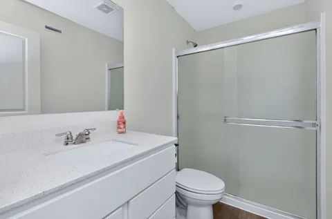 $289,900 | 1007 Briar Gln Court, Hampshire, IL 60140