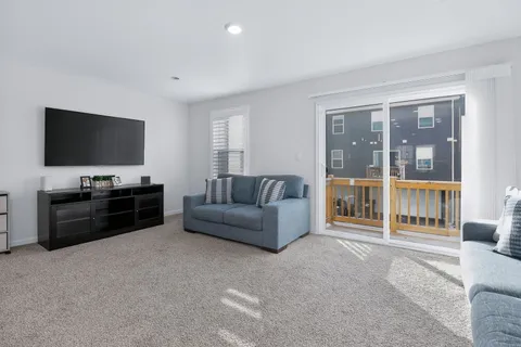 $289,900 | 1007 Briar Gln Court, Hampshire, IL 60140