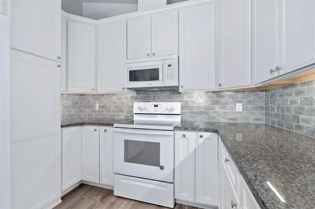 $629,000 | 33 Magnolia Drive North, Ormond Beach, FL 32174