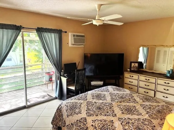 $1,300 | 260 Newport P, Unit 260, Deerfield Beach, FL 33442