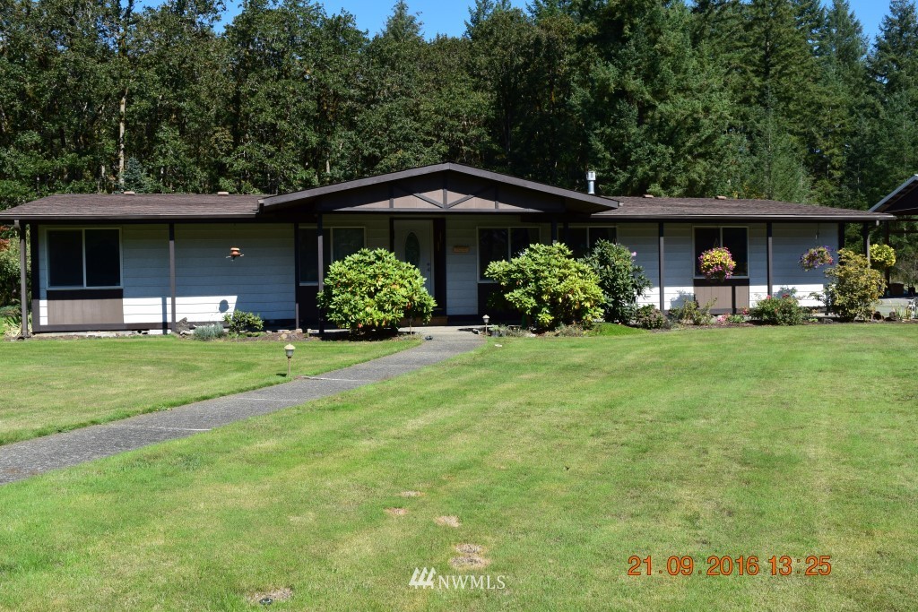 10540 176th Avenue Southwest Rochester, WA 98579 - Photo 2 of 24