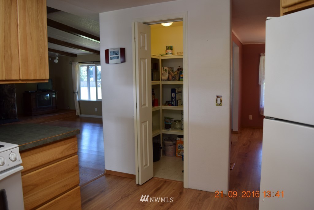 10540 176th Avenue Southwest Rochester, WA 98579 - Photo 17 of 24