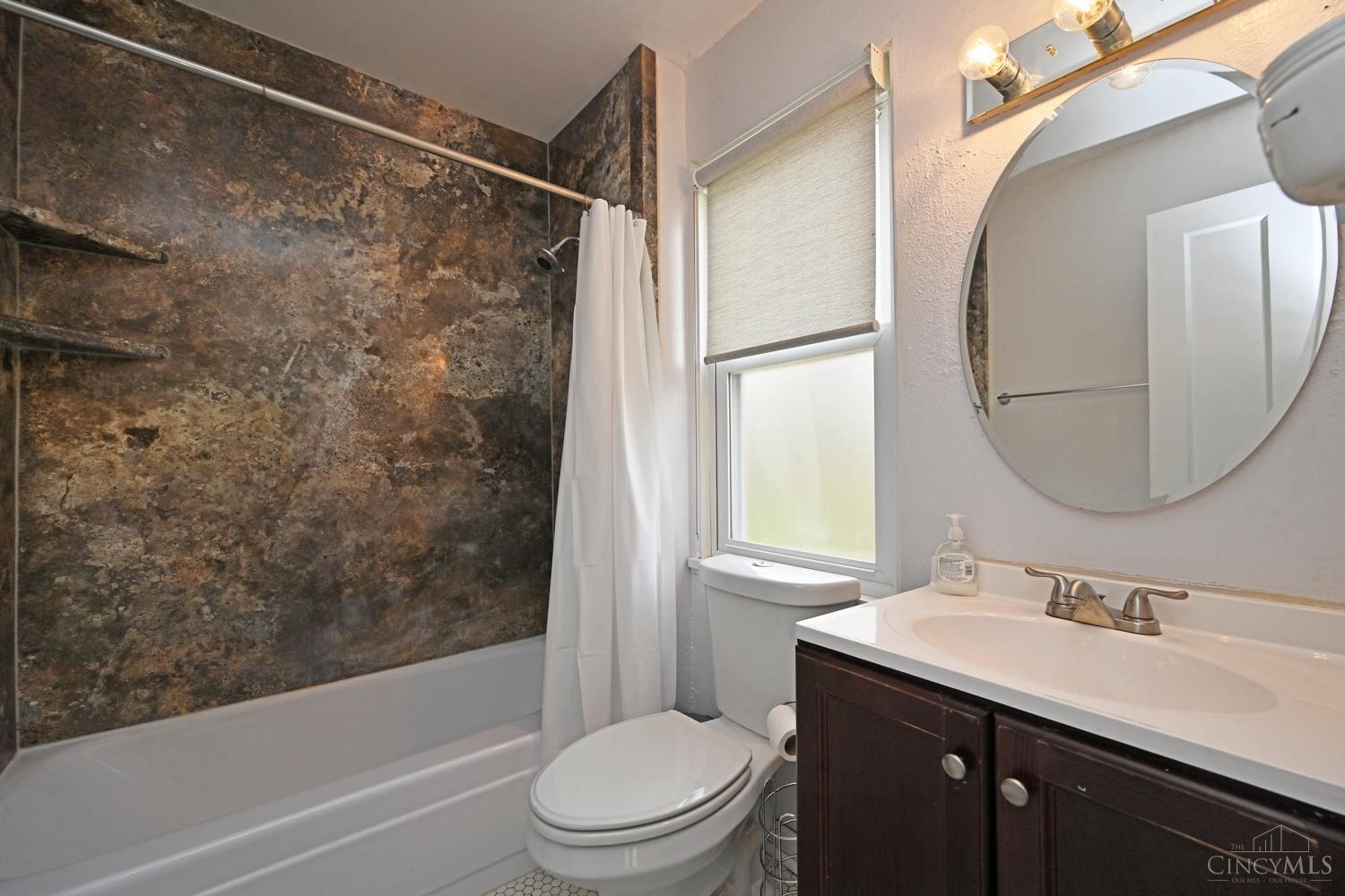 5245 Sidney Road Cincinnati, OH 45238 - Photo 19 of 31