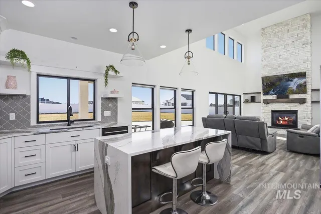 $799,000 | 2283 East 4092nd Street North, Filer, ID 83328