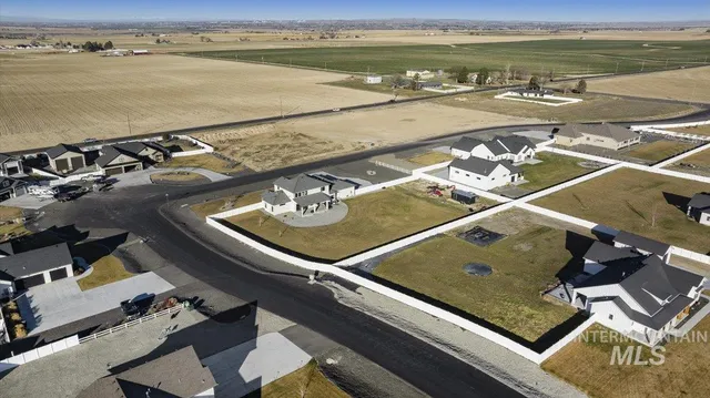 $799,000 | 2283 East 4092nd Street North, Filer, ID 83328