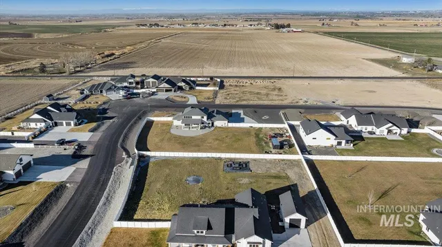 $799,000 | 2283 East 4092nd Street North, Filer, ID 83328