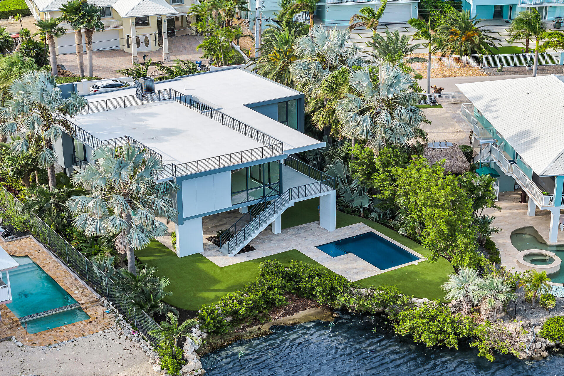 62 Mutiny Place Key Largo, FL 33037 - Photo 2 of 70 Rear