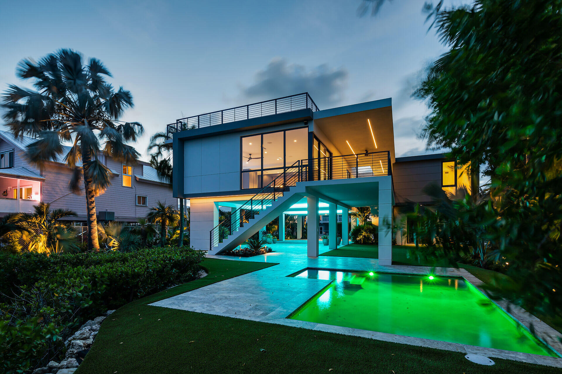 62 Mutiny Place Key Largo, FL 33037 - Photo 8 of 70 a view of a house with a yard