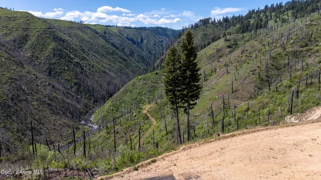 $169,900 | 2912 Lolo Creek Road, Weippe, ID 83553