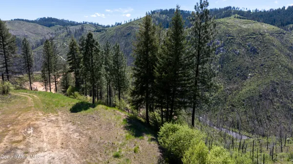 $169,900 | 2912 Lolo Creek Road, Weippe, ID 83553