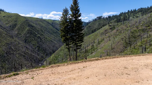 $169,900 | 2912 Lolo Creek Road, Weippe, ID 83553