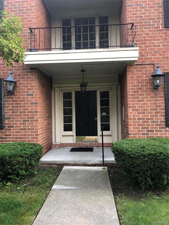 29628 Middlebelt Road, Unit 2703 Farmington Hills, MI 48334 - Photo 1 of 29