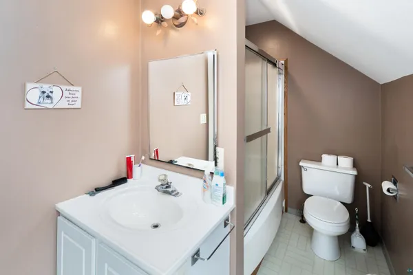 $235,000 | 405 West Faribault Street, Duluth, MN 55803