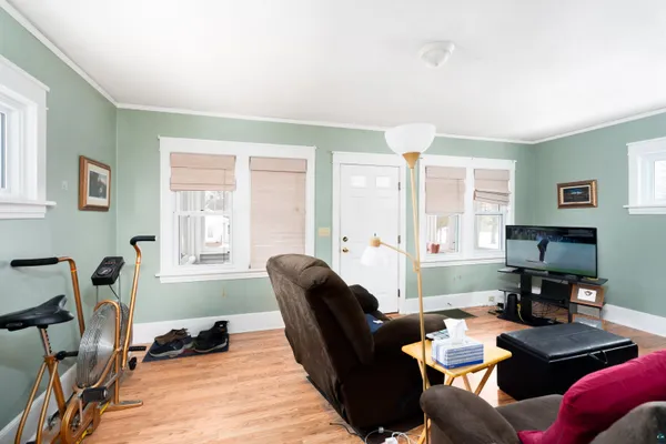$235,000 | 405 West Faribault Street, Duluth, MN 55803
