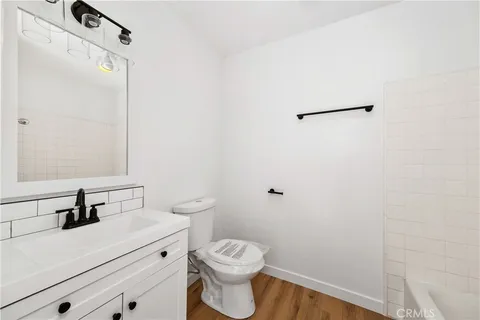 $1,150,000 | 4938 McConnell Avenue, Los Angeles, CA 90066