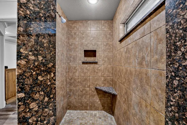 $289,000 | 104 North Vine Street, Claude, TX 79019