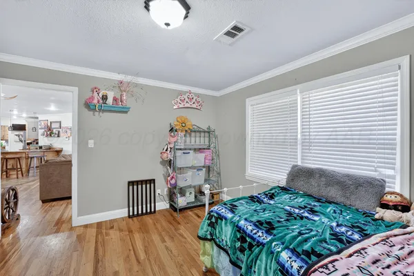 $289,000 | 104 North Vine Street, Claude, TX 79019