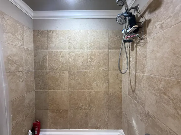 $289,000 | 104 North Vine Street, Claude, TX 79019